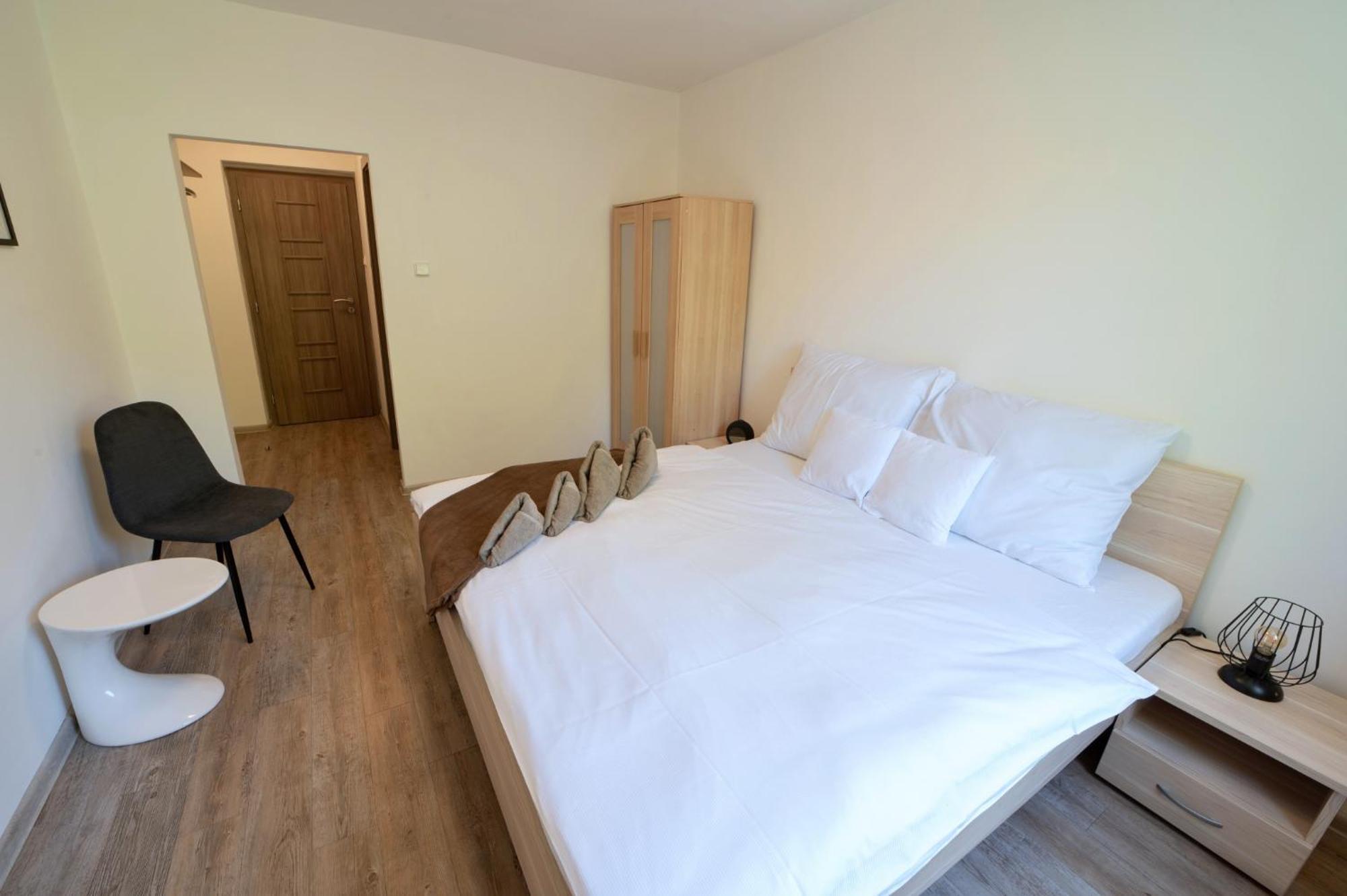Formule Hotell Perštejn Exteriör bild